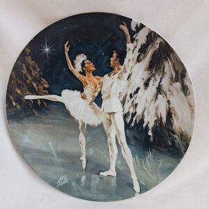"The Snow King and Queen" 1979 Nutcracker Ballet Series Plate by Shell Fisher